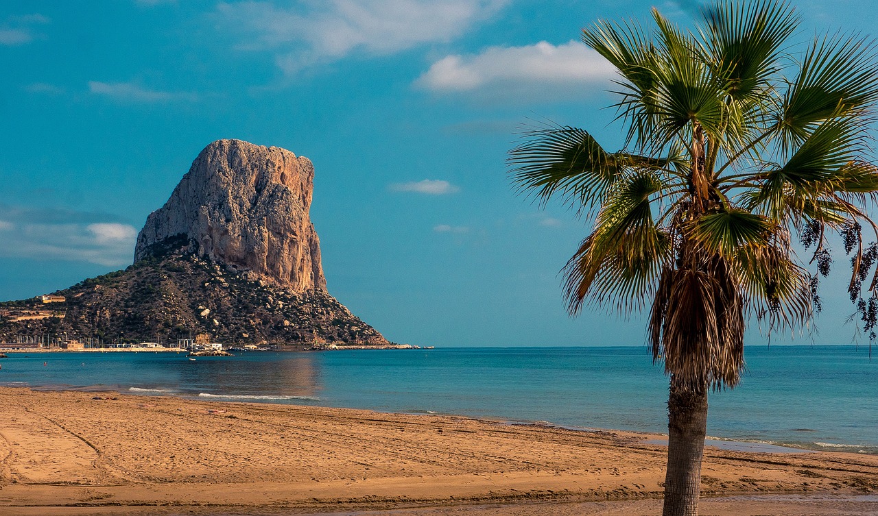 Escapade de 5 jours à Calpe, Espagne: Nature, Aventure et Détente